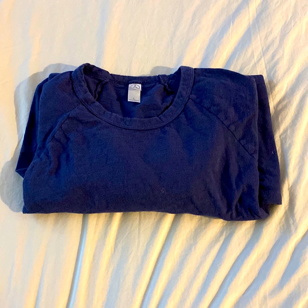 3/4 sleeve shirt